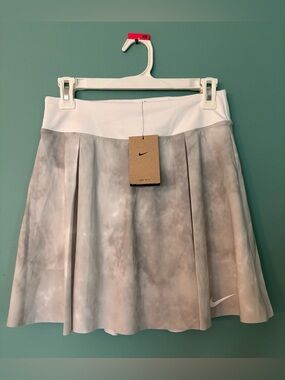 Nike Women's White & Light Gray Tie-Dye Skater Skirt